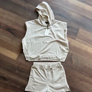 Beige Hooded, cropped top & short set. Top medium, shorts small.🤎